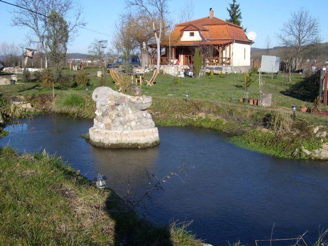 Folyoka Vendeghaz Hotel Egyházasgerge Buitenkant foto